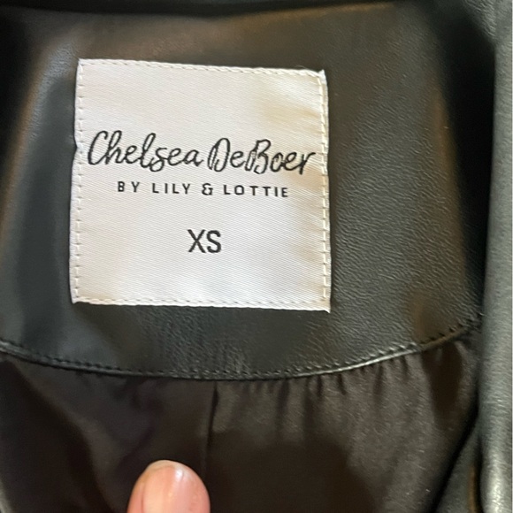 Chelsea DeBoer brown and Black Jacket - Picture 2 of 3